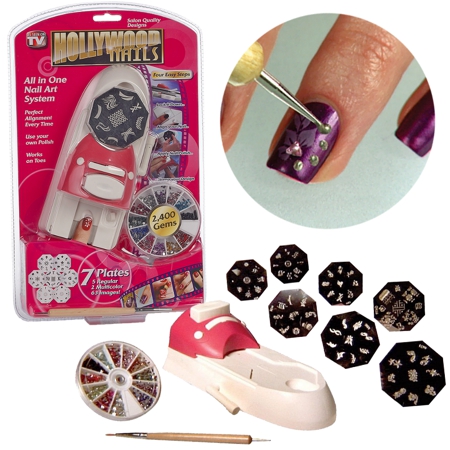 Domácí nehtové studio Hollywood Nails 