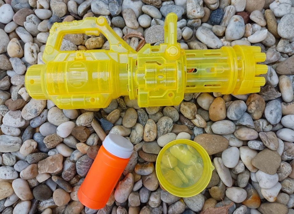 Bublinková pistole bublifuk 13 bubble blaster - žlutá