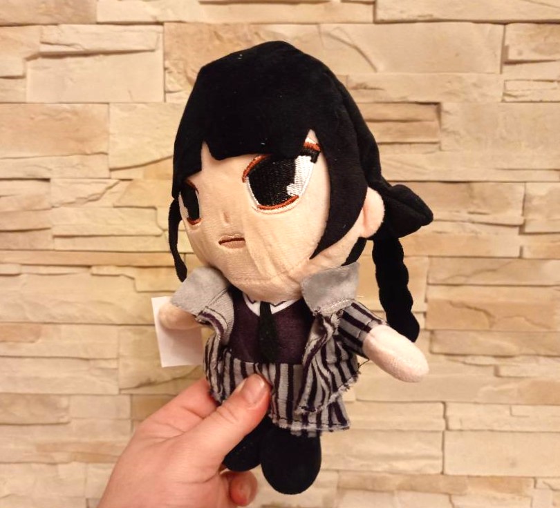 Plyšová hračka Wednesday Addams