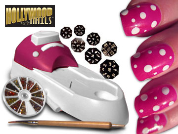 Domácí nehtové studio Hollywood Nails 