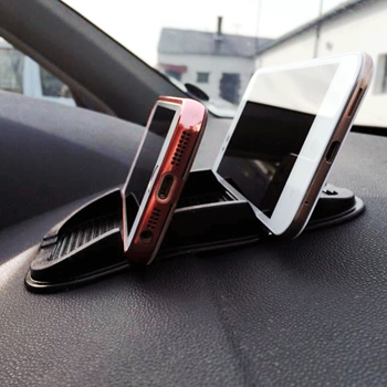 Nanopodložka s držáky na 2 telefony