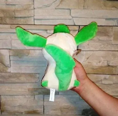 Plyšová hračka pokémon Leafeon - krémový/zelený