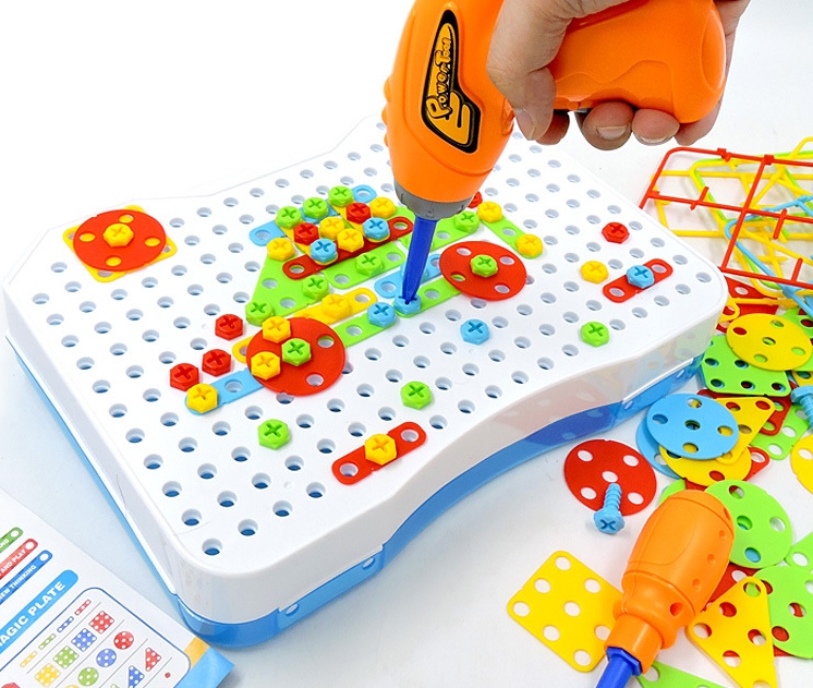 Šroubovací stavebnice Magic Puzzle Plate 205 dílů