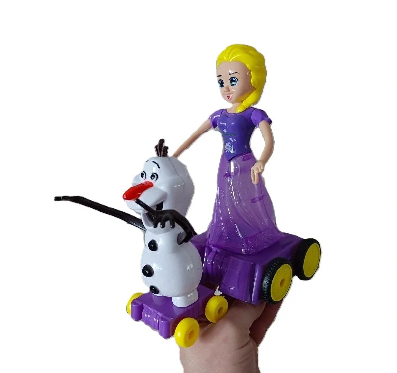 Svítící a jezdící panenka se zvukem a sněhulákem My Princess