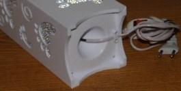Stolní dekorační LED lampa - bílé tlapky VÝPRODEJ