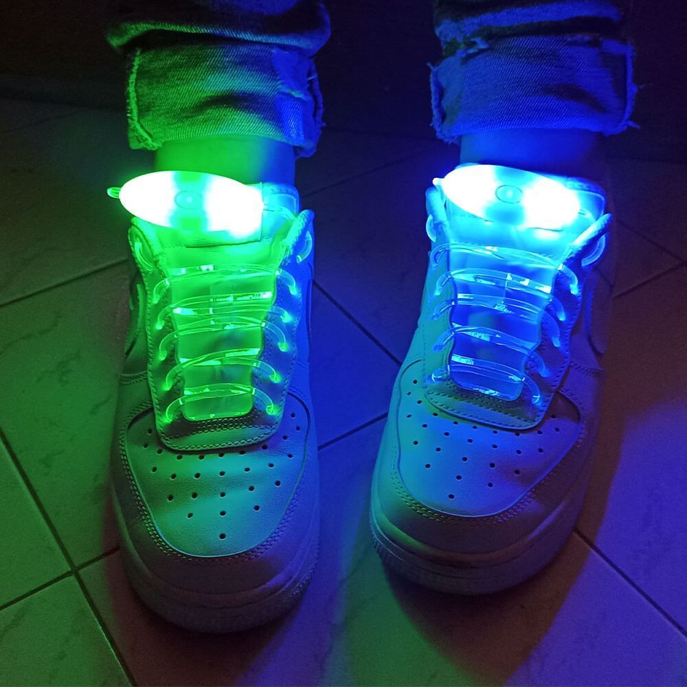 4L 156b LED svítící tkaničky - zelené