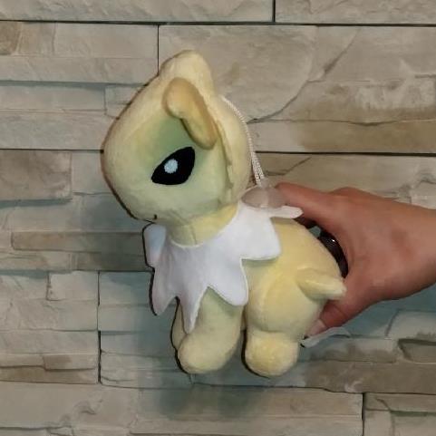Plyšová hračka pokémon Jolteon - krémový
