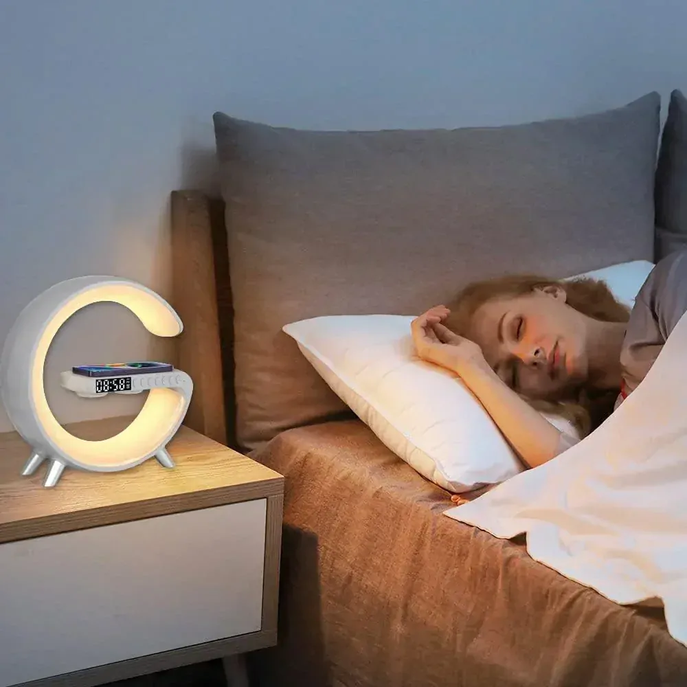 Bluetooth reproduktor s LED lampou a bezdrátovou nabíječkou G63