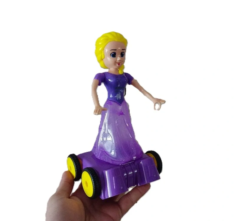 Svítící a jezdící panenka se zvukem a sněhulákem My Princess