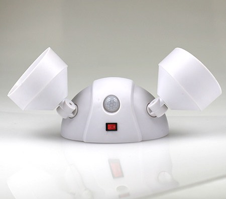 Duální LED světlo s detektorem pohybu Cordless