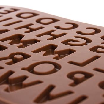 4L 8246a Silikonová forma na čokoládu - písmena