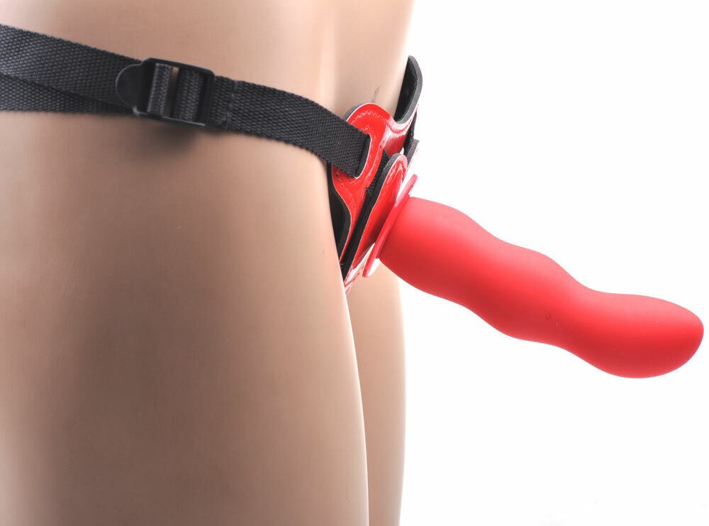 Strap-on umělý penis s popruhem