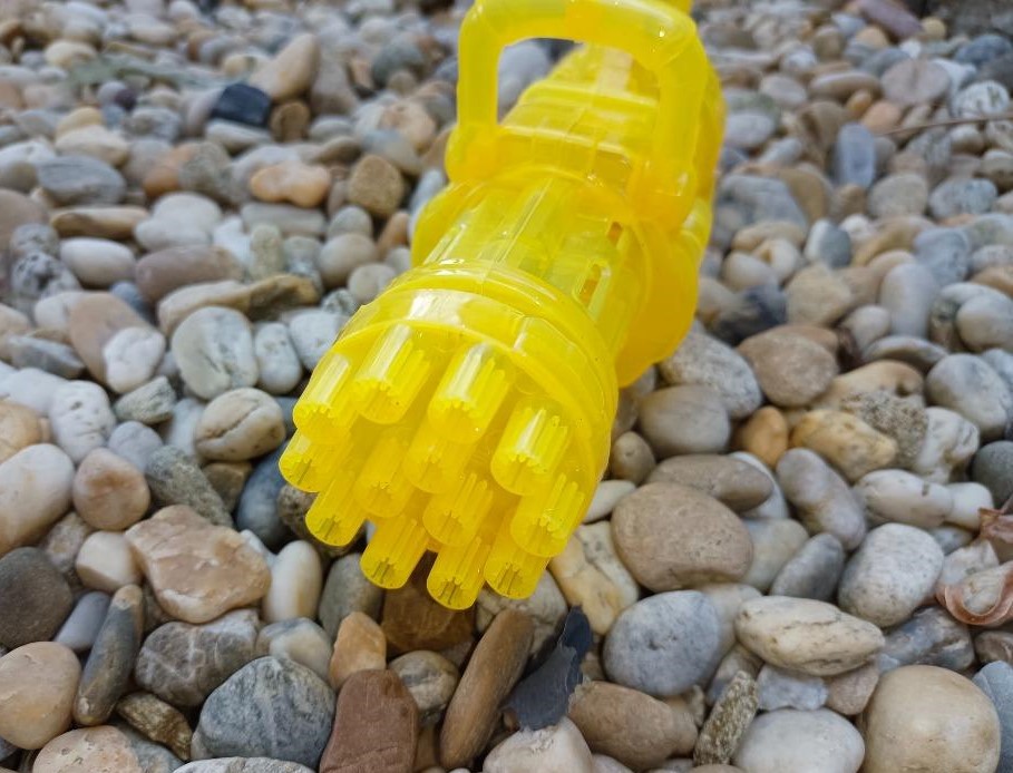 Bublinková pistole bublifuk 13 bubble blaster - žlutá