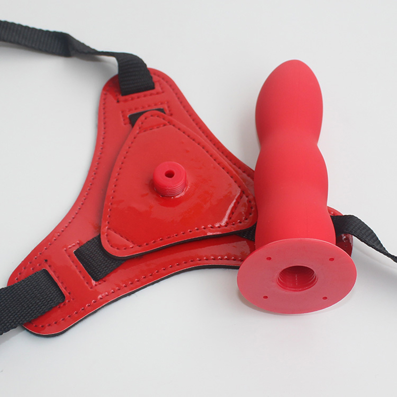 Strap-on umělý penis s popruhem